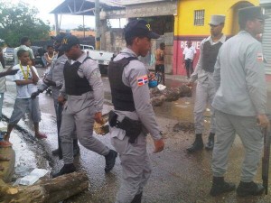 485560_624232127595633_1387996183_n