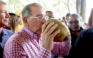 Danilo medina-2